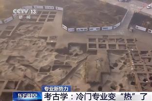 为出任国足主帅，武汉卓尔200万元行贿陈戌源、李铁自掏腰包100万